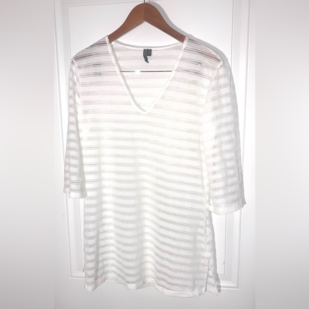 Portocruz Swimsuit Cover up white V neck Medium